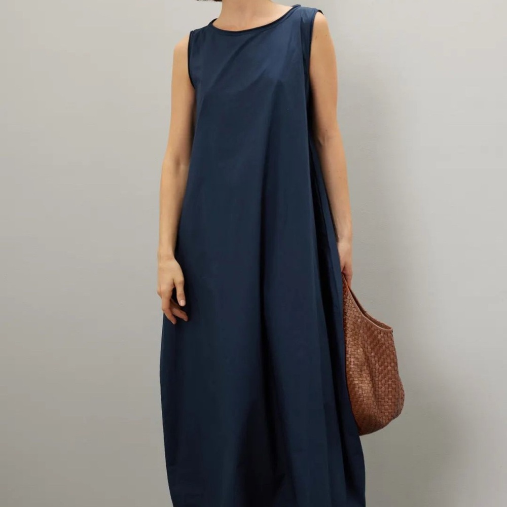 LABO.ART Navy Blue Midi Dress (Size 0 Very oversized - Large) PTP: 17 1/2 -18 in